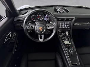 PORSCHE 911 Carrera 4 GTS Cabriolet