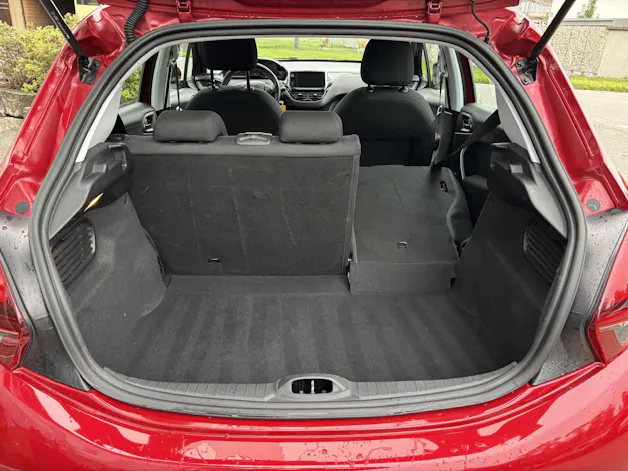 PEUGEOT 208 1.2 PureTech Active