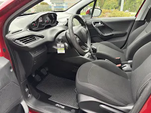 PEUGEOT 208 1.2 PureTech Active