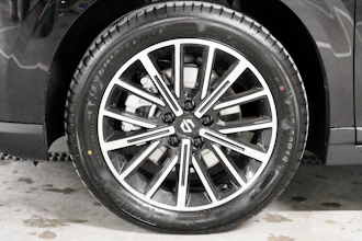 https://vehicle.imgix.net/4530460/37dfd481-b35e-4b2b-9297-6fc051ad5f4d.jpg