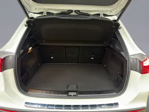 MERCEDES-BENZ GLA-Klasse H247 GLA 250 Swiss Star AMG Line 4matic