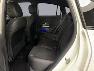 MERCEDES-BENZ GLA-Klasse H247 GLA 250 Swiss Star AMG Line 4matic