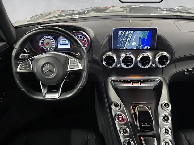 MERCEDES-BENZ AMG GT Coupé