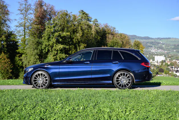 MERCEDES-BENZ C 220 d AMG Line 4matic Kombi