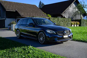MERCEDES-BENZ C 220 d AMG Line 4matic Kombi