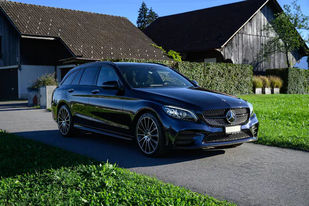 MERCEDES-BENZ C 220 d AMG Line 4matic Kombi