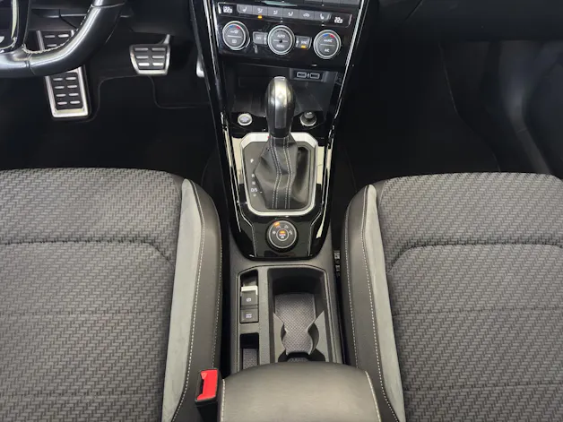 VW T-Roc 2.0 TSI R DSG 4motion *AKRAPOVIC* *300PS*