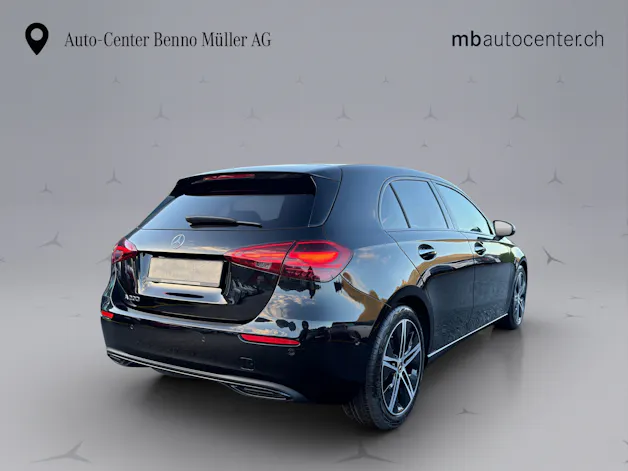 MERCEDES-BENZ A-Klasse W177 A 200 Night Star