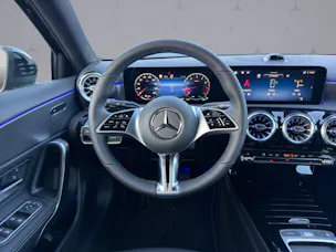 MERCEDES-BENZ A-Klasse W177 A 200 Night Star