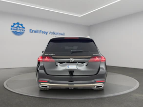 https://vehicle.imgix.net/4530880/af5b0016-2c08-4bbe-8f74-28ea8ff7bbfe.jpg