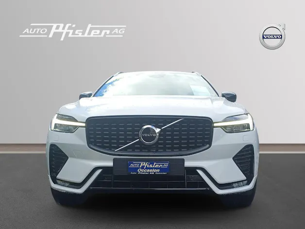 VOLVO XC60 2.0 B4 MH R-Design AWD