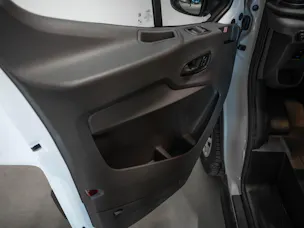 FORD E-Transit Van 350 L3H3 68kWh Trend