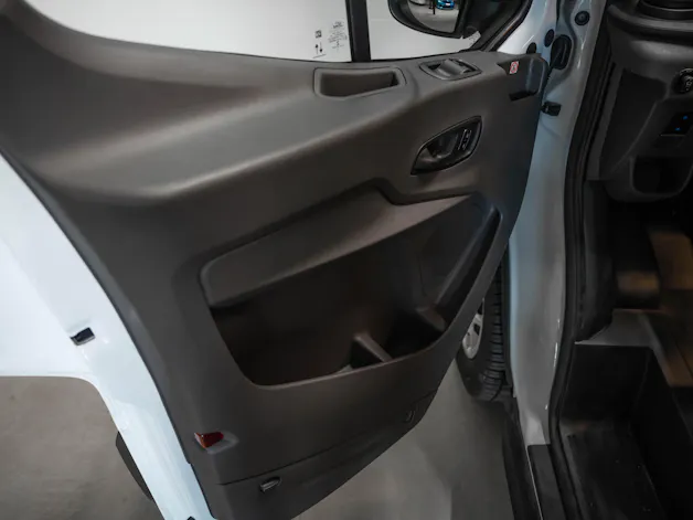 FORD E-Transit Van 350 L3H3 68kWh Trend