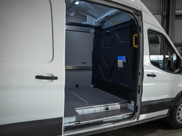 FORD E-Transit Van 350 L3H3 68kWh Trend