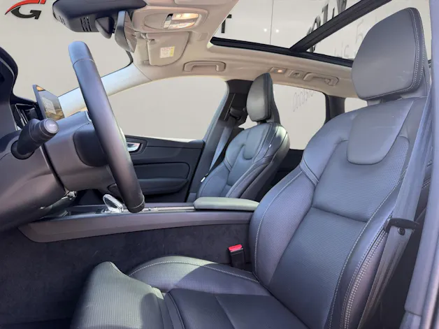 VOLVO XC60 2.0 T6 TE Plus Dark eAWD
