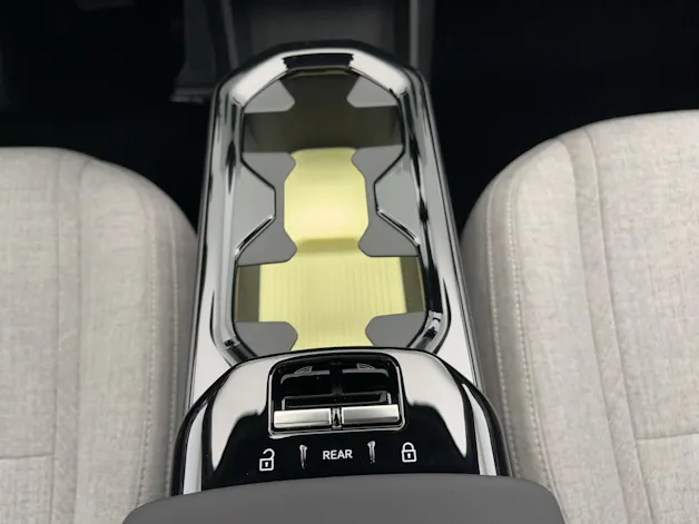 VOLVO EX30 P8 Ultra AWD