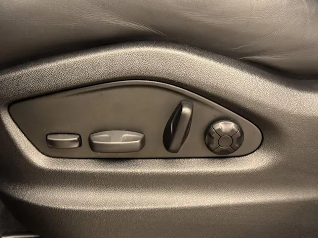 PORSCHE Cayenne GTS