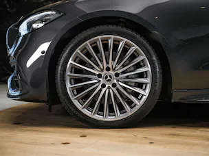 MERCEDES-BENZ C 300 d AMG Line *Werksgarantie*Abstandstempomat*Fernlicht Assistent*