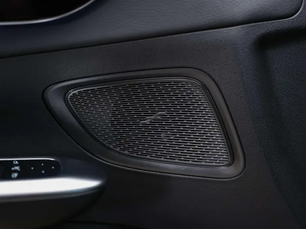 MERCEDES-BENZ C 300 d AMG Line *Werksgarantie*Abstandstempomat*Fernlicht Assistent*