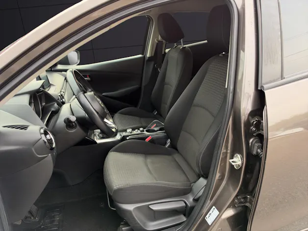 MAZDA 2 SKYACTIV-G 90 Ambition Plus