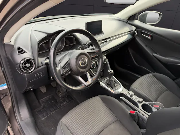 MAZDA 2 SKYACTIV-G 90 Ambition Plus