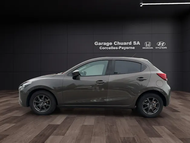 MAZDA 2 SKYACTIV-G 90 Ambition Plus