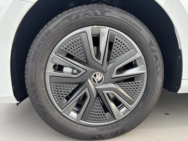 SKODA Fabia 1.0 TSI Dynamic DSG
