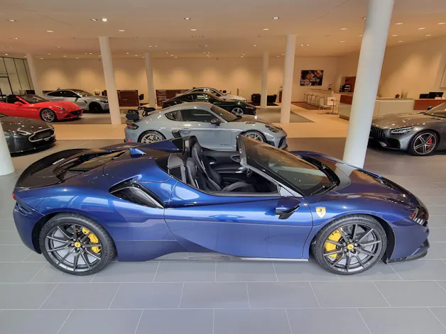 FERRARI SF90 Spider Assetto Fiorano