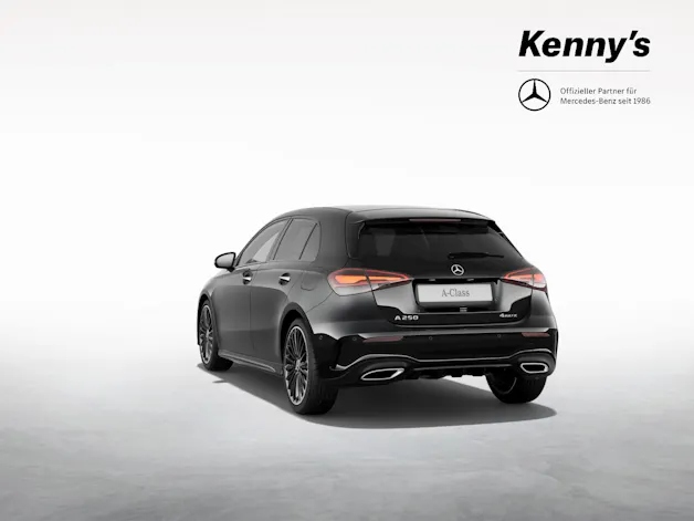 MERCEDES-BENZ A 250 AMG Line 4MATIC
