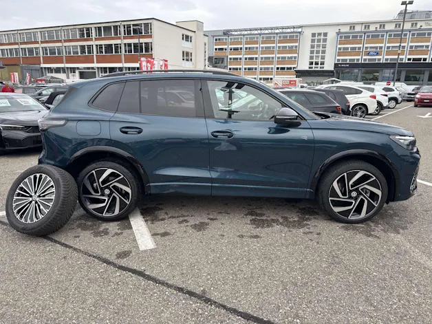 VW Tiguan 2.0 TSi R-Line 266PS 4Motion DSG-Automat
