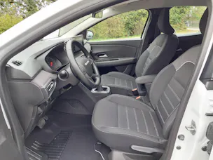 DACIA Sandero 1.0 TCe90 Journey CVT