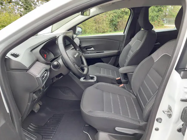 DACIA Sandero 1.0 TCe90 Journey CVT