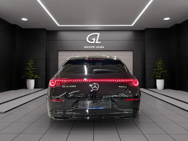 MERCEDES-BENZ CLA Shooting Brake 220 4Matic 8G-DCT