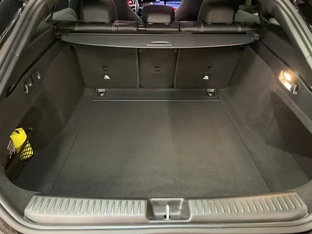 MERCEDES-BENZ CLA Shooting Brake 220 4Matic 8G-DCT
