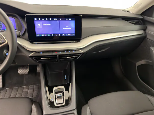 SKODA Octavia Combi 1.5 eTSI Essence