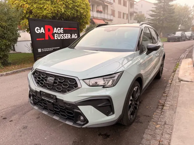 SEAT Arona 1.5 TSI 110 kW FR Black Edition *** TOP AUSSTATTUNG ***