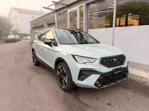 SEAT Arona 1.5 TSI 110 kW FR Black Edition *** TOP AUSSTATTUNG ***