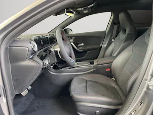MERCEDES-BENZ A 220 4Matic 8G-DCT
