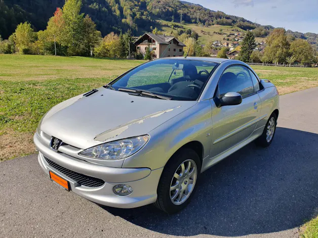PEUGEOT 206 1.6 Cabrio