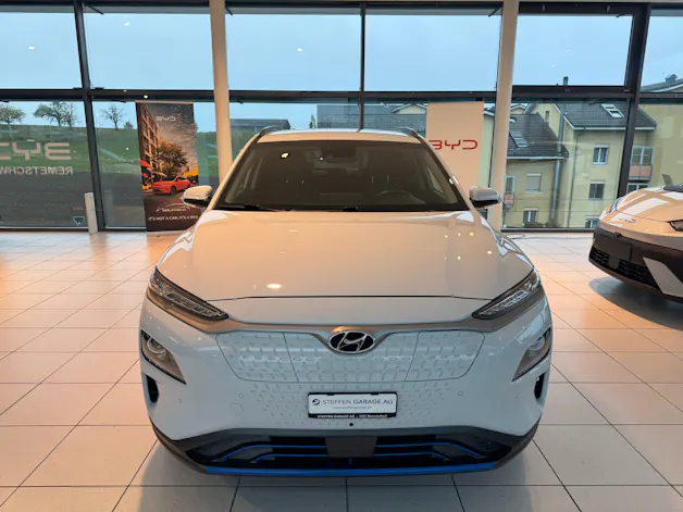 HYUNDAI Kona EV Amplia