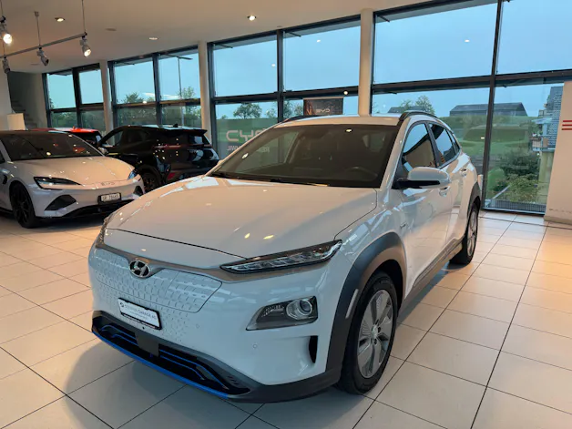 HYUNDAI Kona EV Amplia
