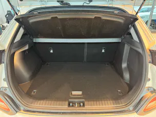 HYUNDAI Kona EV Amplia