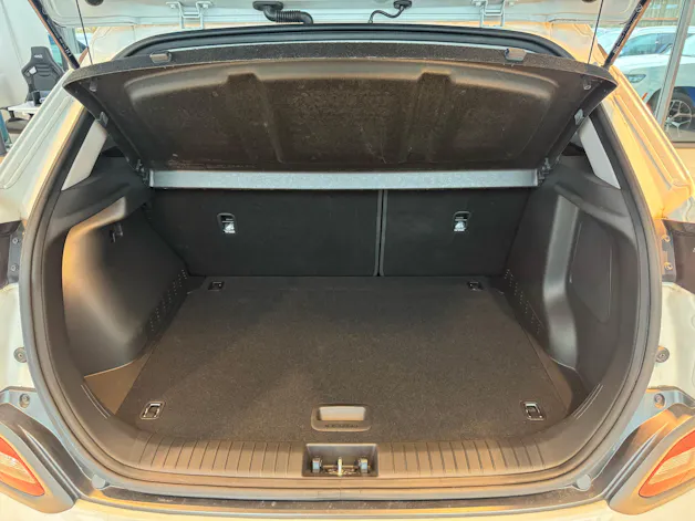 HYUNDAI Kona EV Amplia