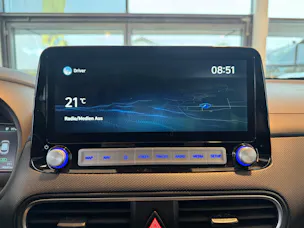 HYUNDAI Kona EV Amplia