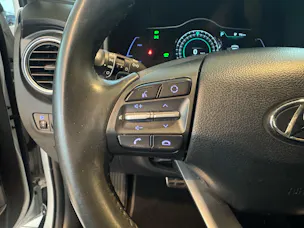 HYUNDAI Kona EV Amplia