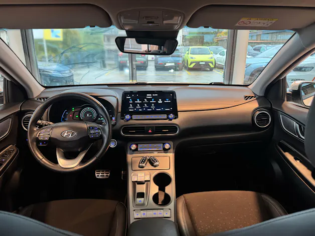 HYUNDAI Kona EV Amplia