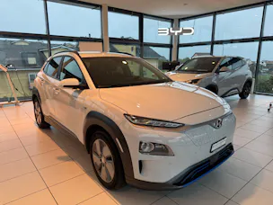 HYUNDAI Kona EV Amplia