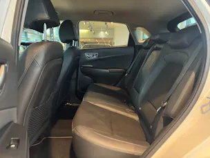 HYUNDAI Kona EV Amplia