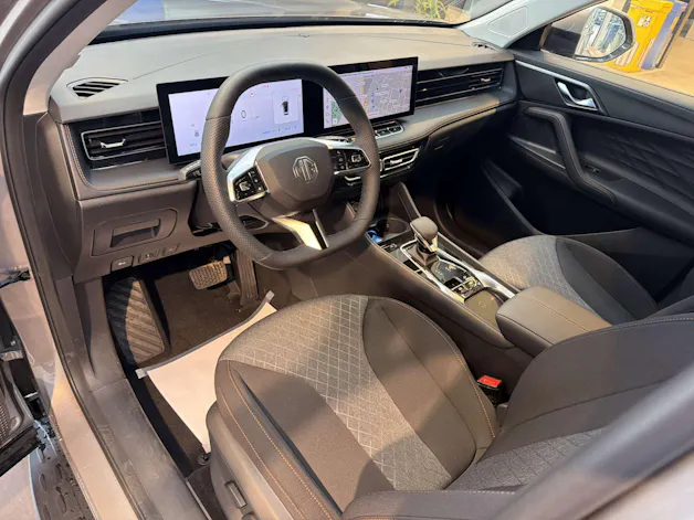 MG HS 1.5 T PHEV Comfort 272PS Automat