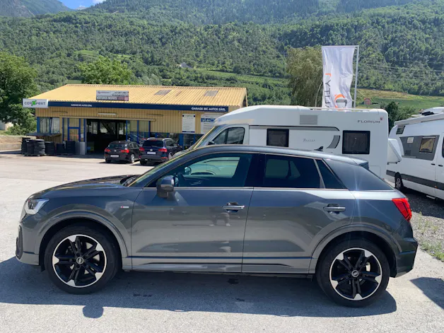 AUDI Q2 40 TFSI S line quattro S-tronic
